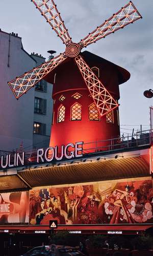 Descendez aux attractions, musées et monuments de Paris avec un tour en bus à arrêts multiples – Arrêts pratiques et visite panoramique en 2025